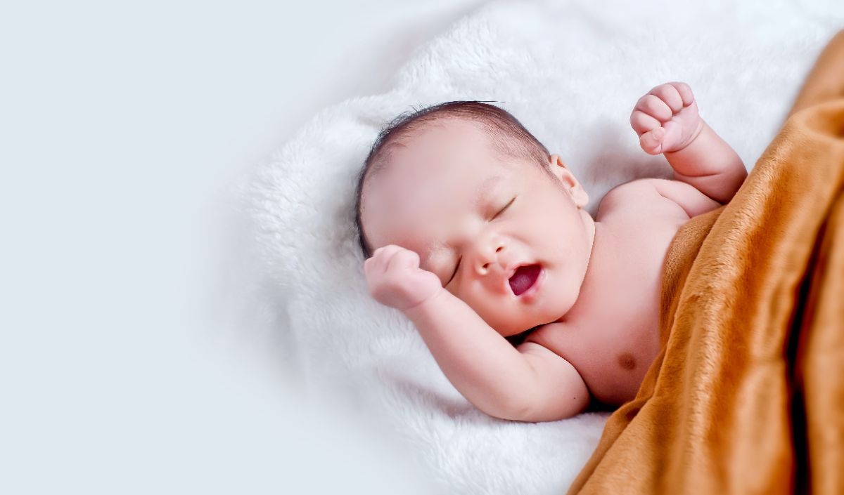 Manfaat Menggunduli Rambut Bayi