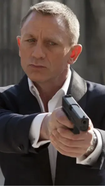 It is said that the deal will see Nolan write and direct two James Bond films starring Daniel Craig's yet-to-be-announced replacement actor