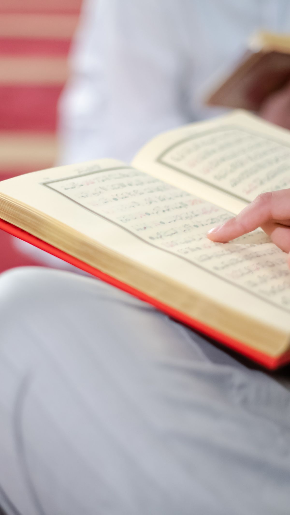 Bacaan Surat Al Qari’ah beserta Artinya yang Penting Diketahui