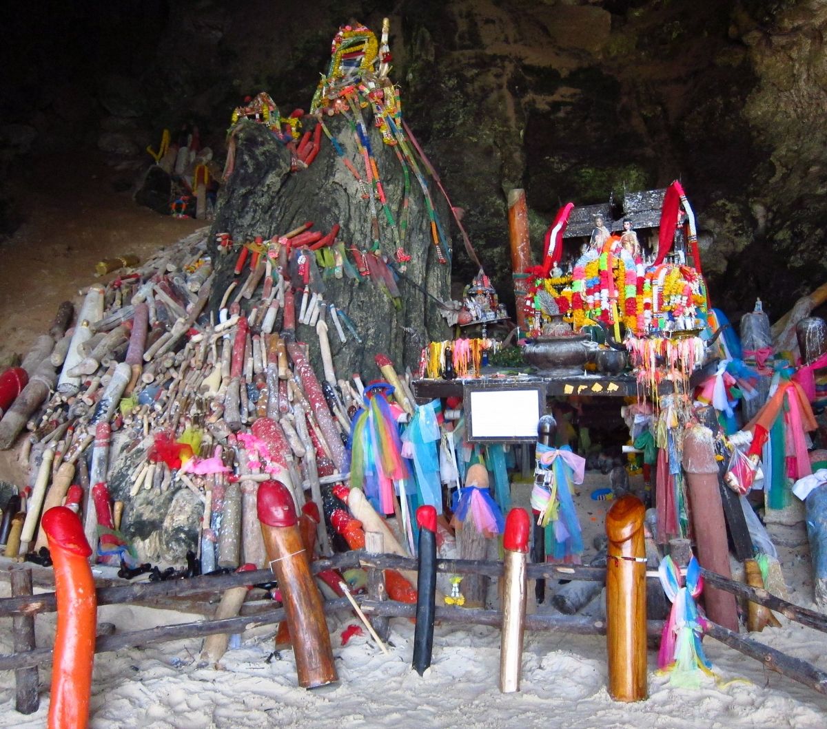 6 Weird Things You Can Only Find In Thailand
