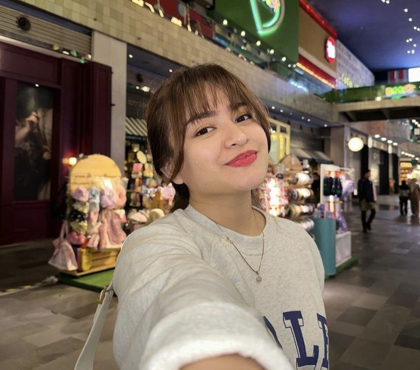 Potret Nathalie Holscher Pamer Gaya Poni Baru, Disebut Mirip Fuji
