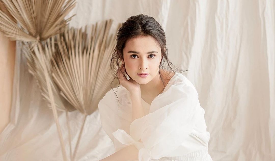 Bintangi Film Layar Lebar