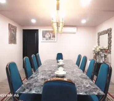 Adu Perbandingan Rumah Azriel Hermansyah vs Sarah Menzel, Sama-sama Mewah Bak Istana!