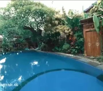 Adu Perbandingan Rumah Azriel Hermansyah vs Sarah Menzel, Sama-sama Mewah Bak Istana!