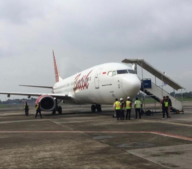 Viral Lampu Dan Ac Di Kabin Pesawat Batik Air Mati Begini Respons Keras Kemenhub 