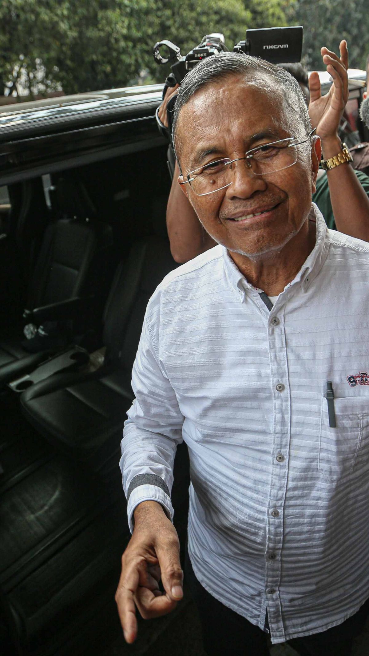 Sebelumnya, Eks Menteri BUMN periode 2011-2014 itu hadir di Gedung Merah Putih KPK sekitar pukul 09.15 WIB. <br>