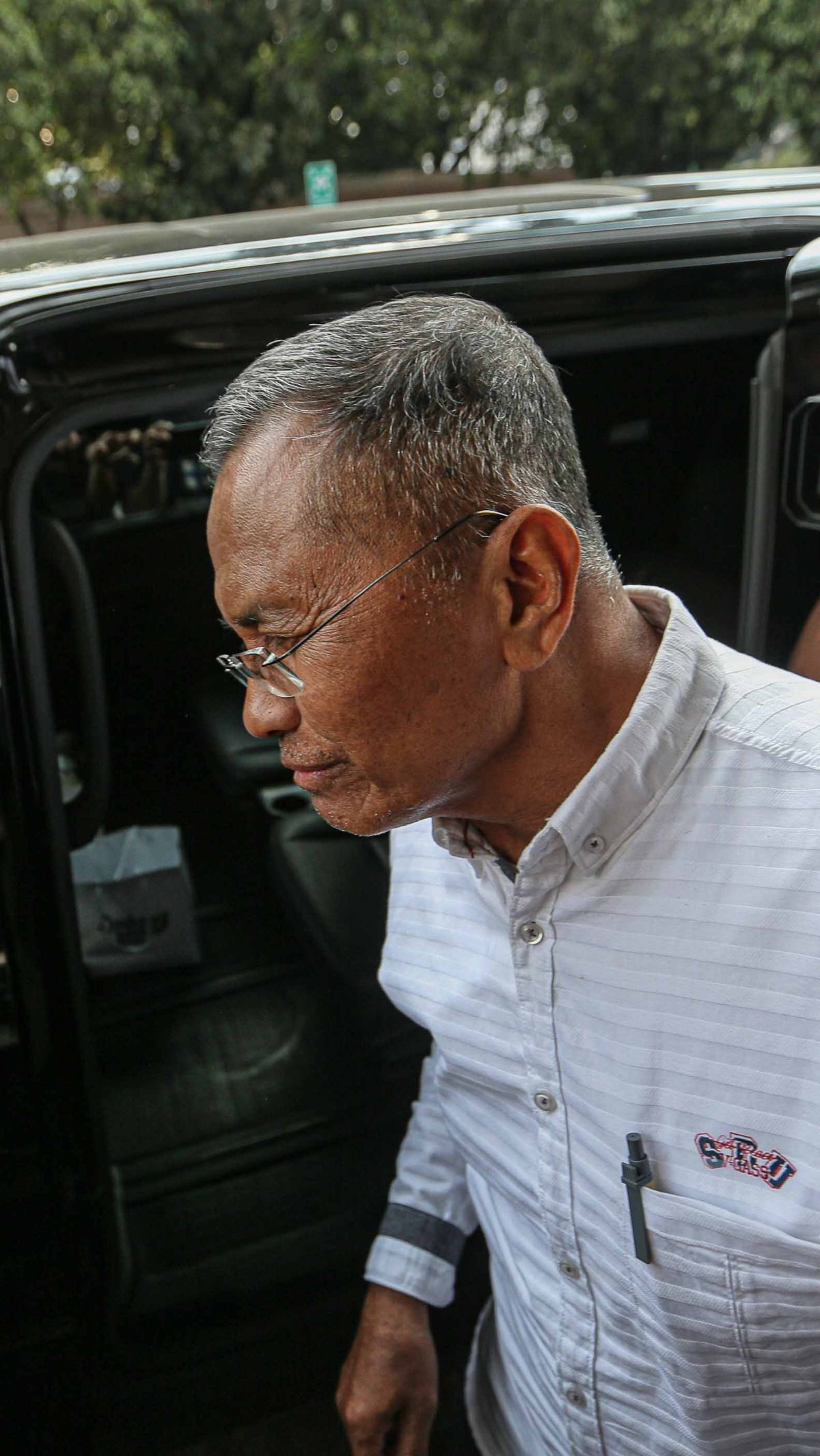 Ketika itu, dia belum bersedia berbicara banyak soal pemanggilannya dirinya oleh KPK.