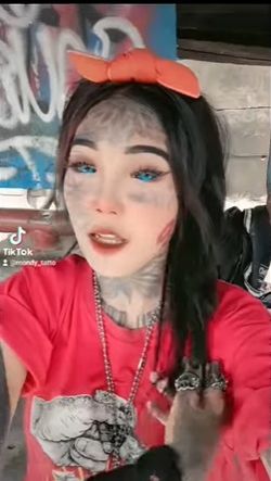 Penampilan Terbaru Mondy Tatto