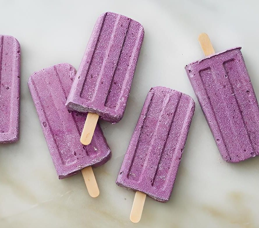 Es Krim India Ini dari Luar Terlihat Menyegarkan, Pas Tahu Proses Pembuatan di Pabriknya Rasa Haus Langsung Hilang