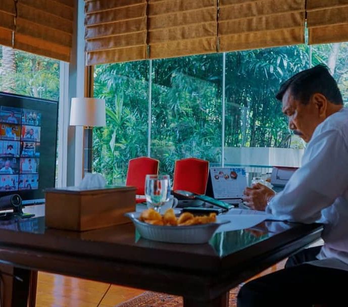 Potret Adu Mewah Rumah Prabowo Subianto VS Luhut Pandjaitan, Dua Menteri Jokowi yang Penuh Kontroversi!