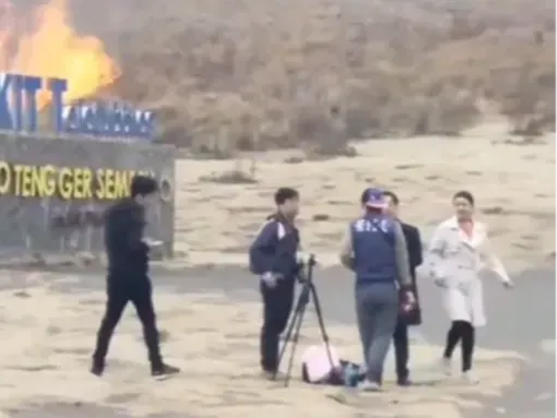 Ngaku Sudah Padamkan Api, WO dan Calon Pengantin Salahkan Angin Kencang dan Rumput Kering Bromo