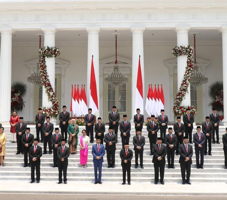 Bestie Sejak Kuliah, 3 Pemuda Ini Kini Jadi Menteri Jokowi, Ada yang Mirip Aktor Korea