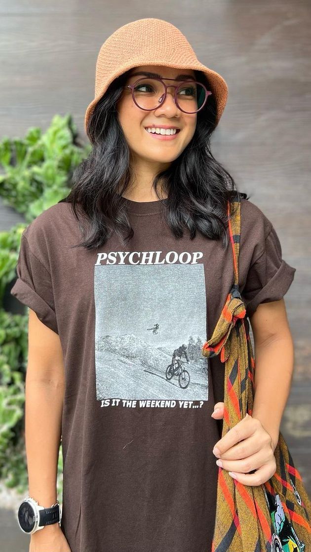 Kabar Terbaru 3 Model Video Klip 'Melompat Lebih Tinggi' Sheila On 7<br>