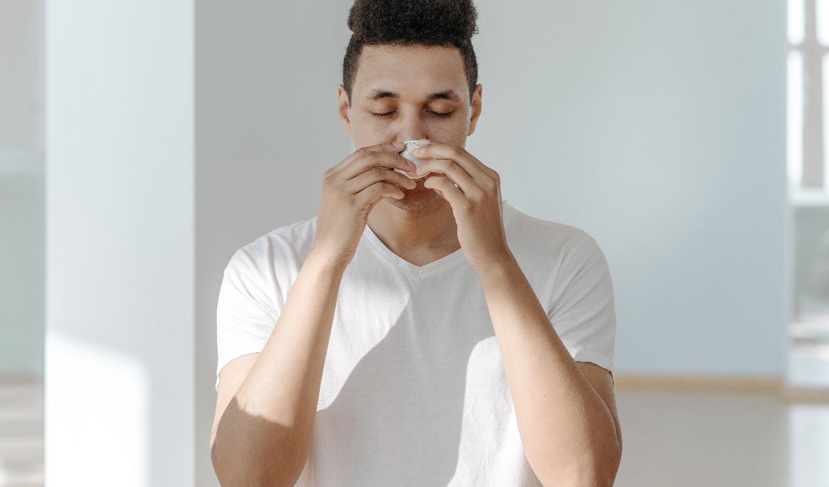 Bagaimana Cara Membedakan Gejala Alergi dan Flu?