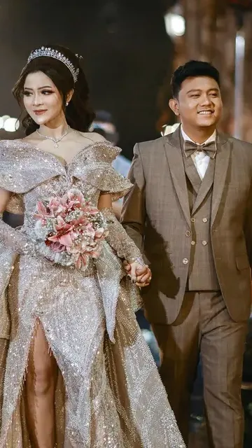 Bella Bonita Hamil Anak Pertama, Denny Caknan Pamer Istri Lagi USG
