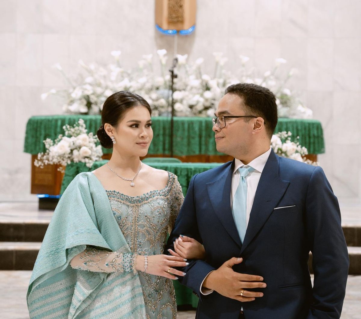 Fritz Hutapea dan Chen Giovani Resmi Menikah, Ini Sumber Pabrik Duit Besan Hotman Paris, Bukan Orang Sembarangan!