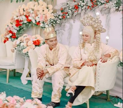 Makeup Pengantin Wanita Ini Gagal Sebab Ulah MUA Pemula, Hasilnya Disebut Mirip Nenek, Auto Nangis!