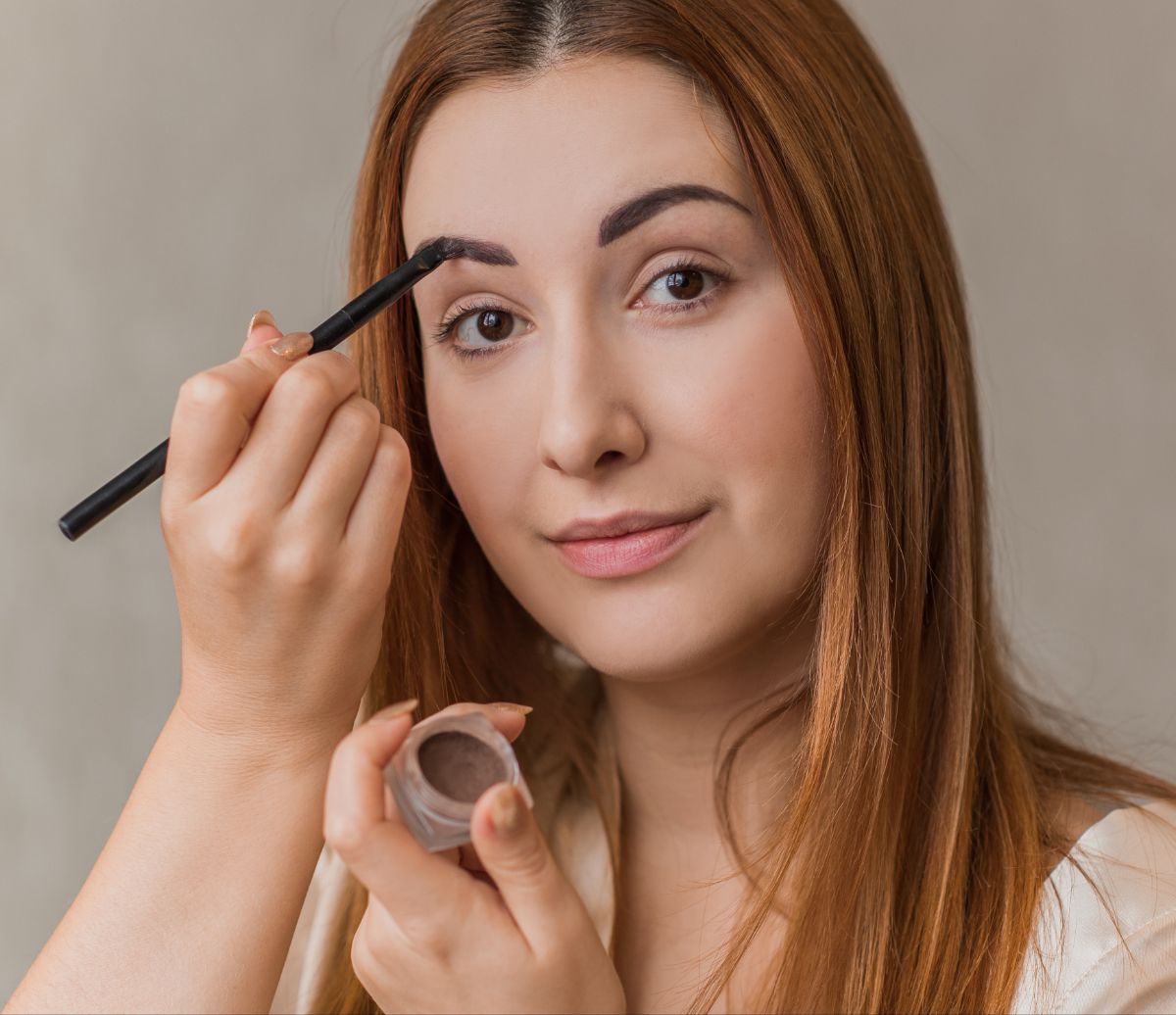 Eyebrow Gel jadi Kering Akibat Lama Tidak Dipakai, Begini Solusinya