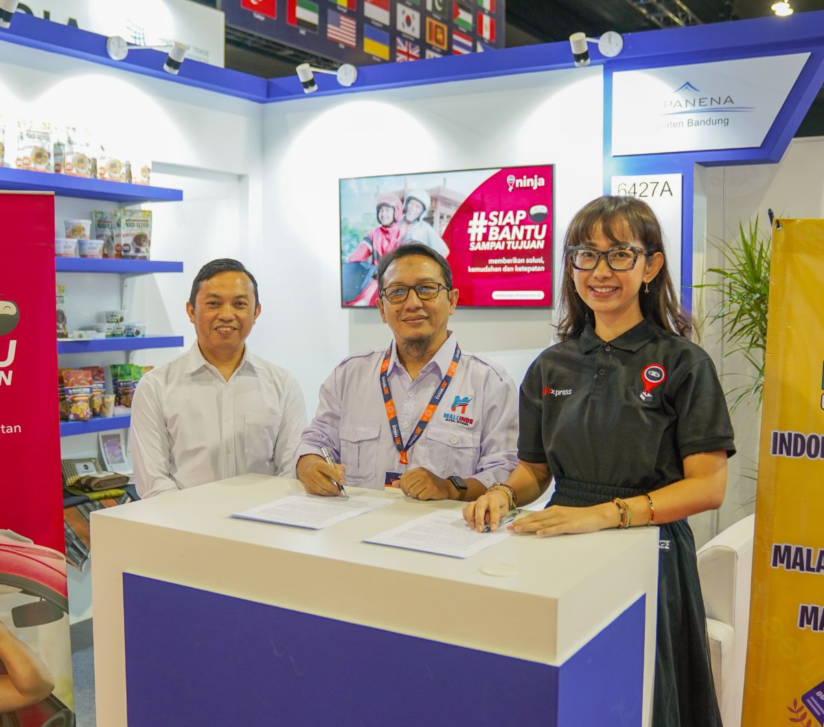 Jasa Kurir RI Bantu UMKM Jual Produk ke Luar Negeri, Bisa Bayar COD Lho!