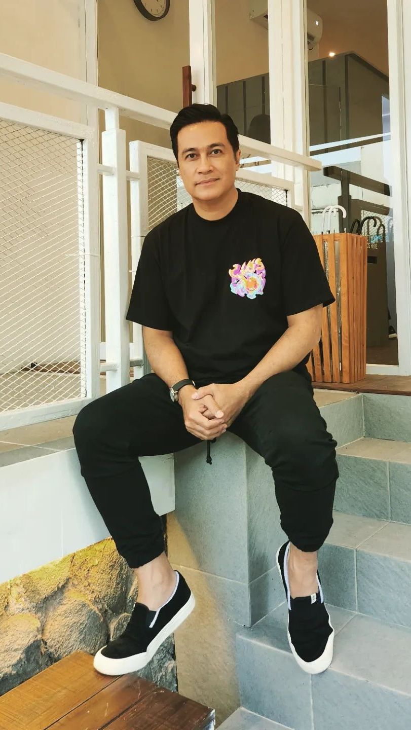 Pasangan Seleb yang Menikah Terpaut Usia Jauh, Ada yang Lebih dari 40 Tahun!