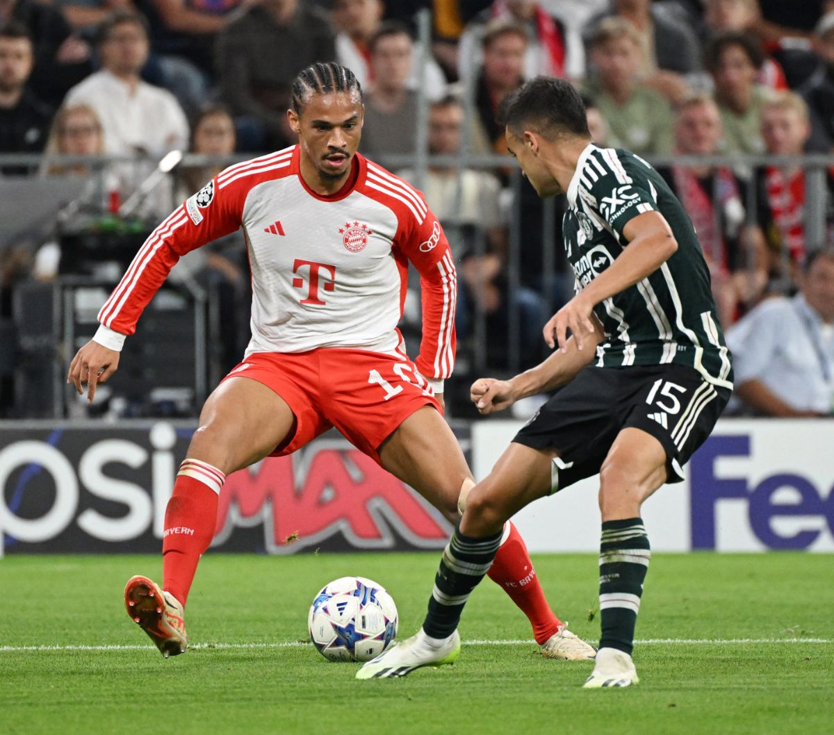 FOTO: Kalah Dramatis dari Bayern Munich, Manchester United Cetak Rekor Terburuk di Liga Champions
