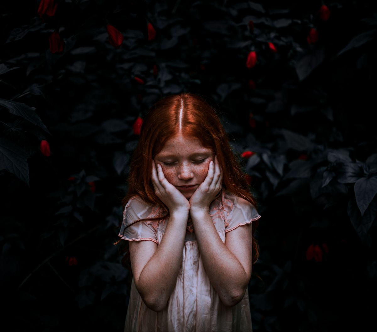 Gadis Ini Merasa Minder Tidak Secantik Mama dan Adiknya, Respons Ibunya Bikin Hati Meleleh