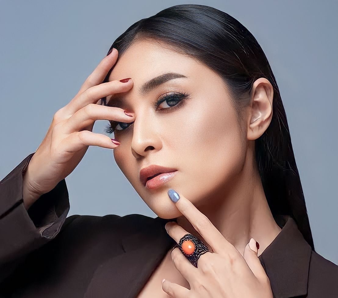 Potret Gege Fransiska yang Nekat Bongkar Perselingkuhan Suami, Beberkan Chat Mesra dengan Wanita Lain!