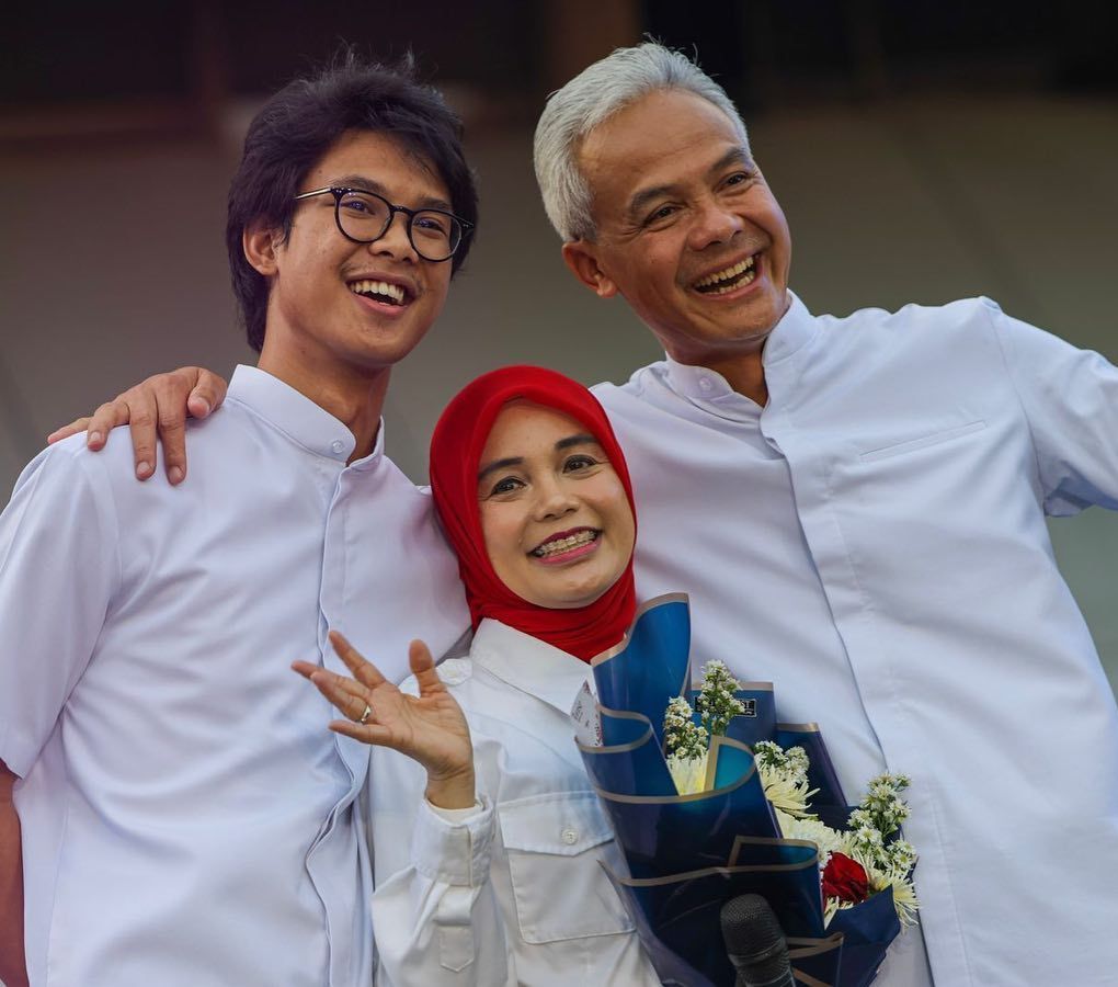 Sama-sama Berprestasi, Potret Adu Gaya Anak Ganjar VS Anak Prabowo