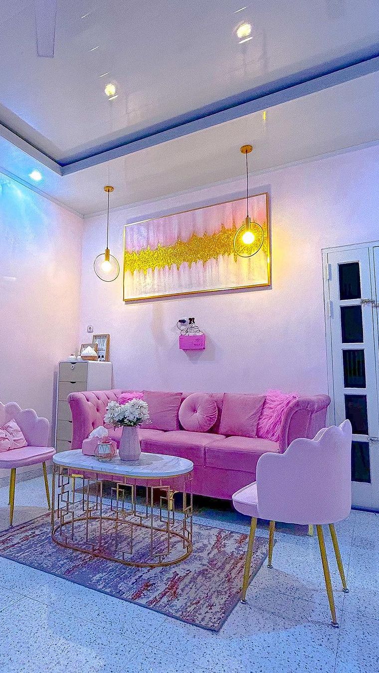 Tengok Rumah Baby Pink, Interiornya Seperti di Serial Kartun