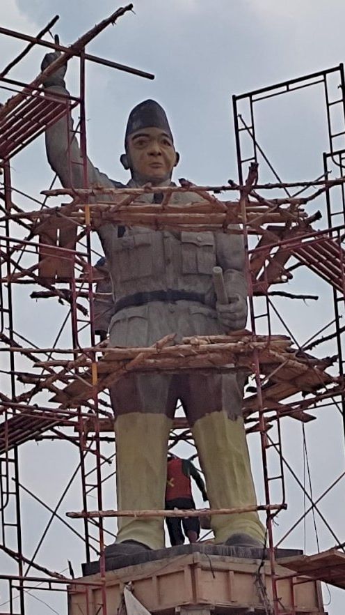 Patung Soekarno Ramai Dicibir Tak Mirip karena Bertubuh Gempal, Terancam Dibongkar Meski Telan Rp500 Juta