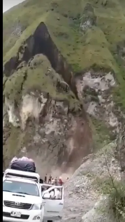 CEK FAKTA: Hoaks Video Gunung di Tibet Longsor<br>