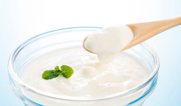 - Cari Yogurt yang Tanpa Tambahan Gula atau yang Biasa disebut Yogurt Plain