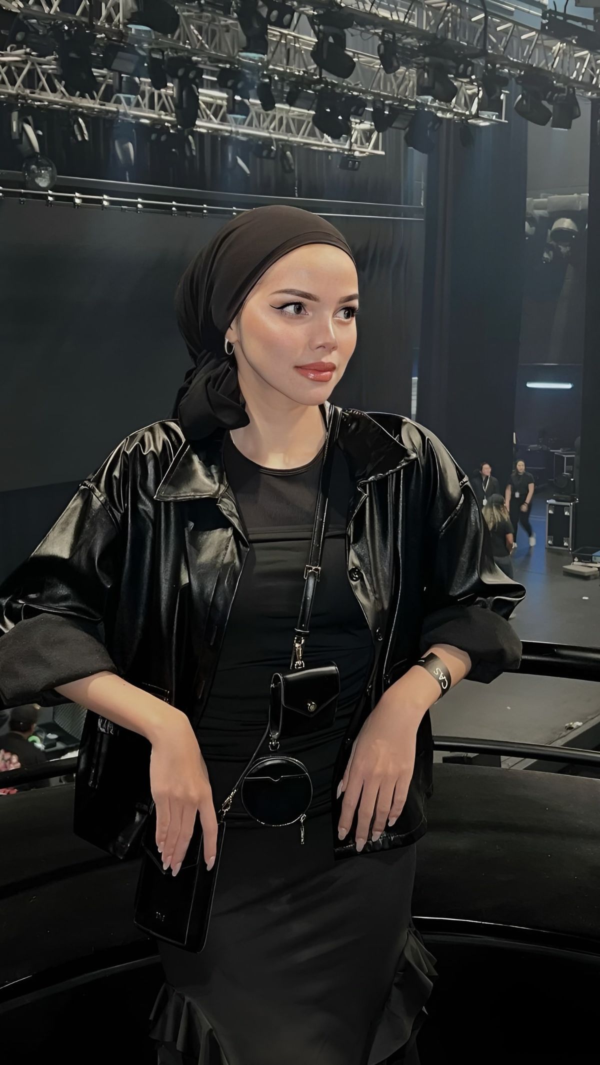 Grunge Style, Ide Outfit Hijaber untuk All Out di Konser
