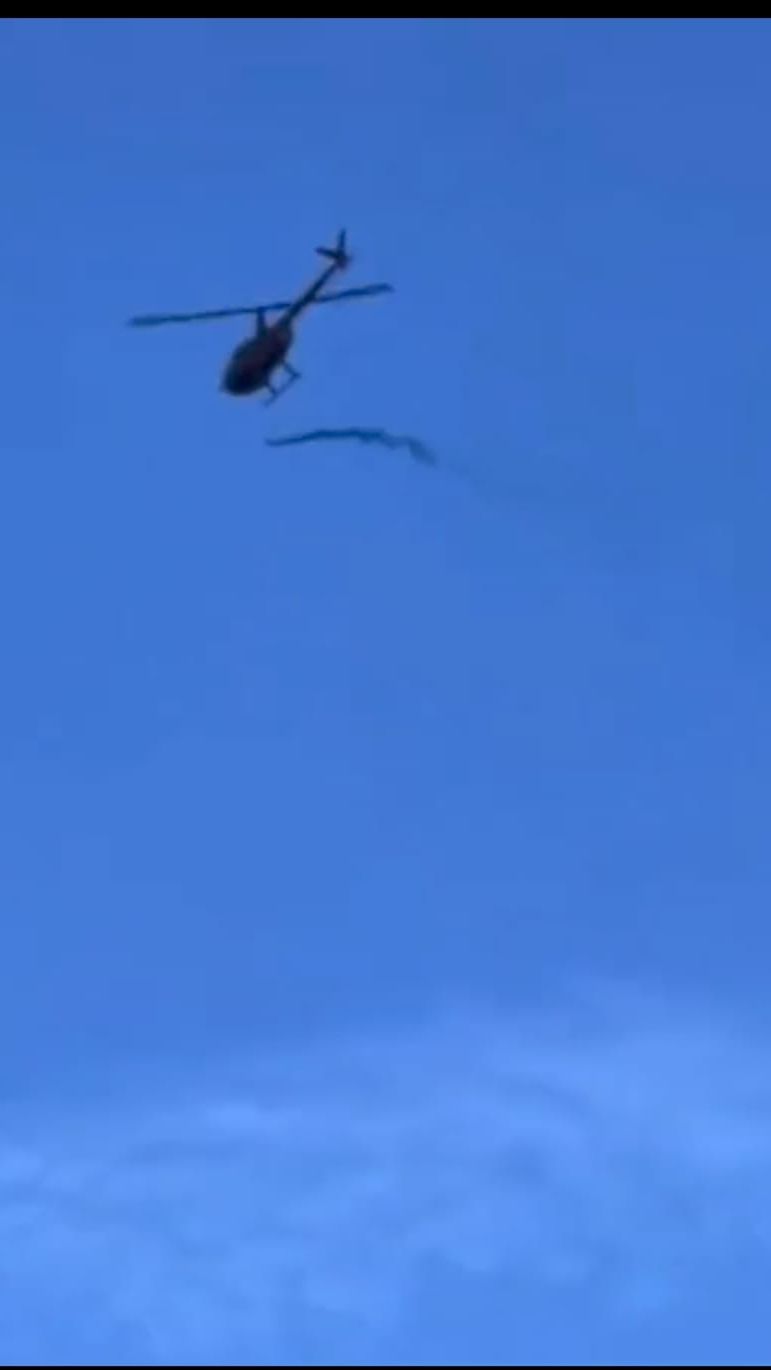 CEK FAKTA: Benarkah Helikopter Jatuhkan Nyamuk Hasil Rekayasa Genetika Buatan Bill Gates?<br>