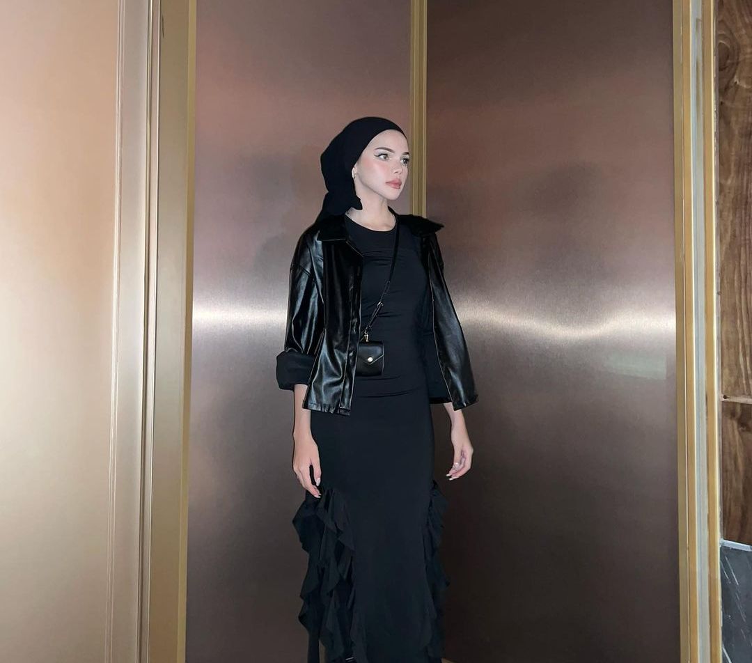 Grunge Style, Ide Outfit Hijaber untuk All Out di Konser