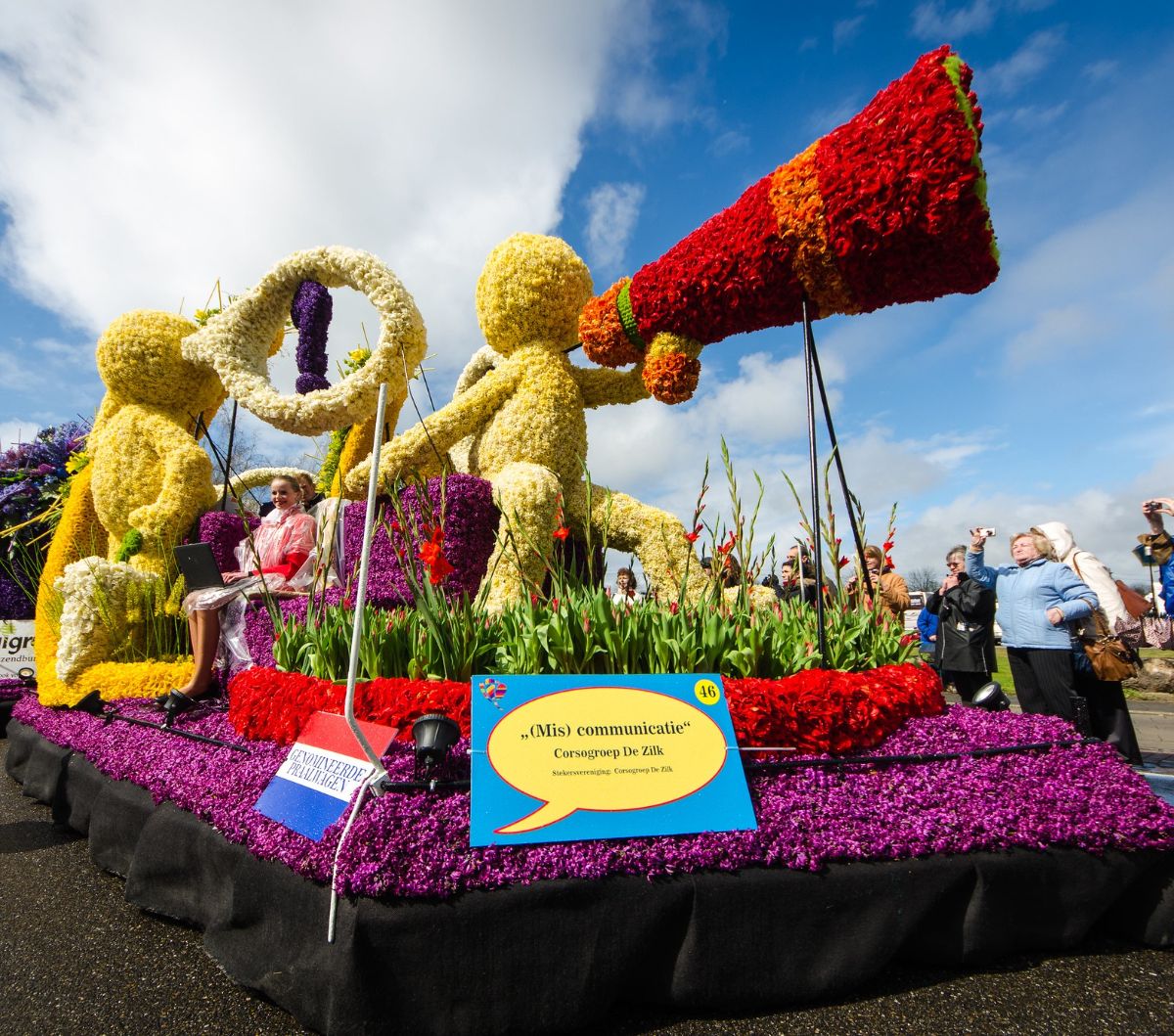 World's 5 Most Beautiful Flower Festivals You Can't-Miss