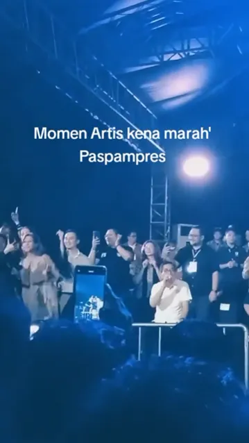 Viral Momen Artis Dimarahi Paspamres karena Terlalu Semangat Joget di Samping Jokowi, Endingnya Langsung Diusir