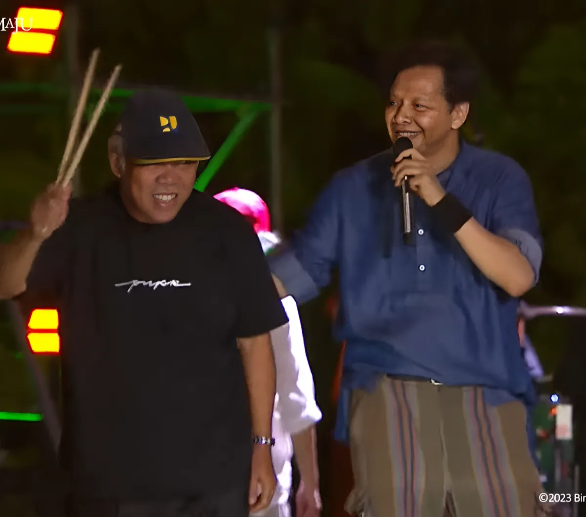 Saking Semangatnya Ngeband, Stik Drum Pak Basuki Patah Saat Manggung Bareng Band Gigi di IKN