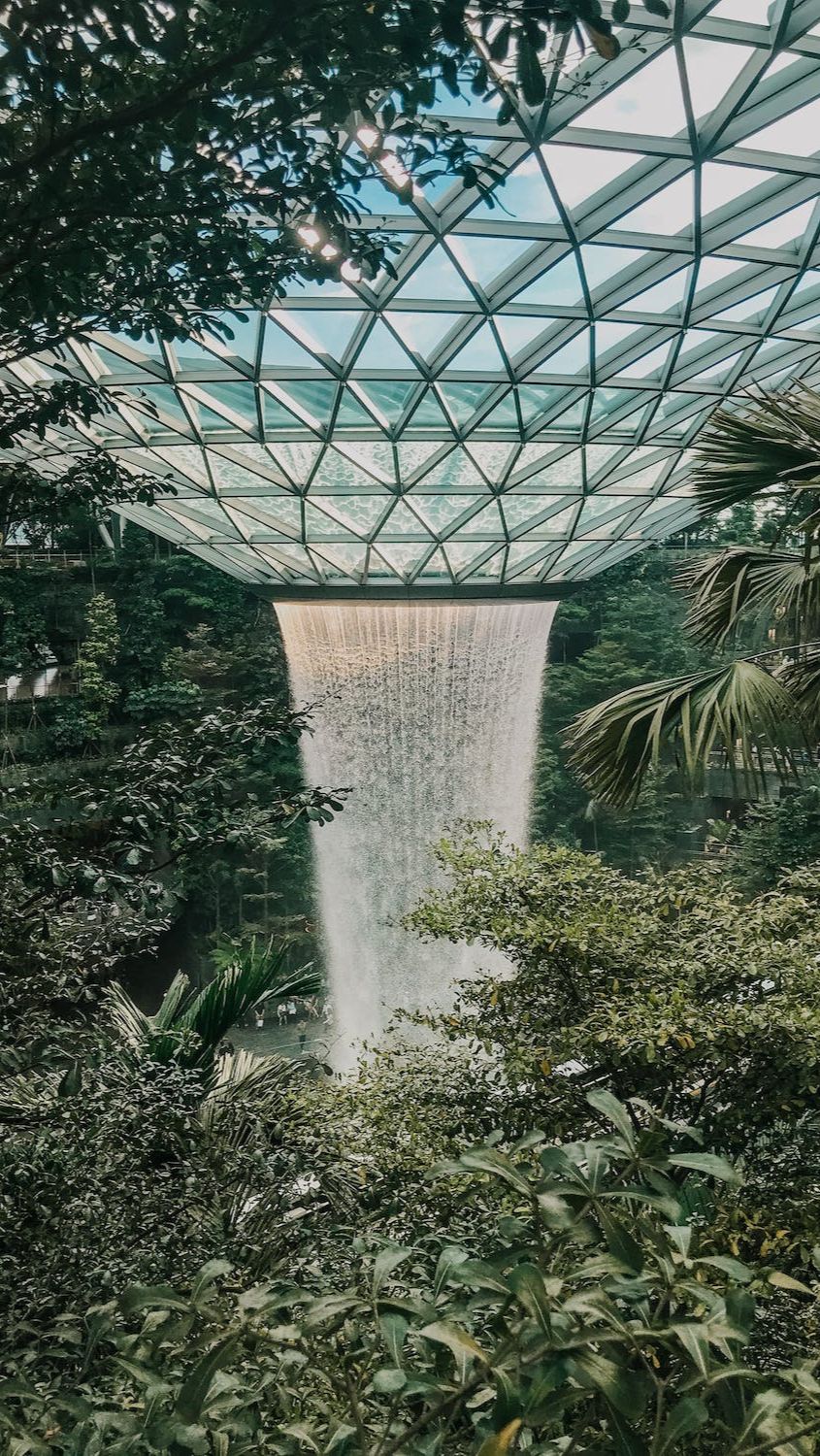 1. Singapura