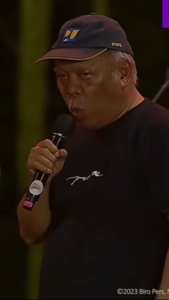 Siul Genit Menteri Basuki Goda Hesti Purwadinata