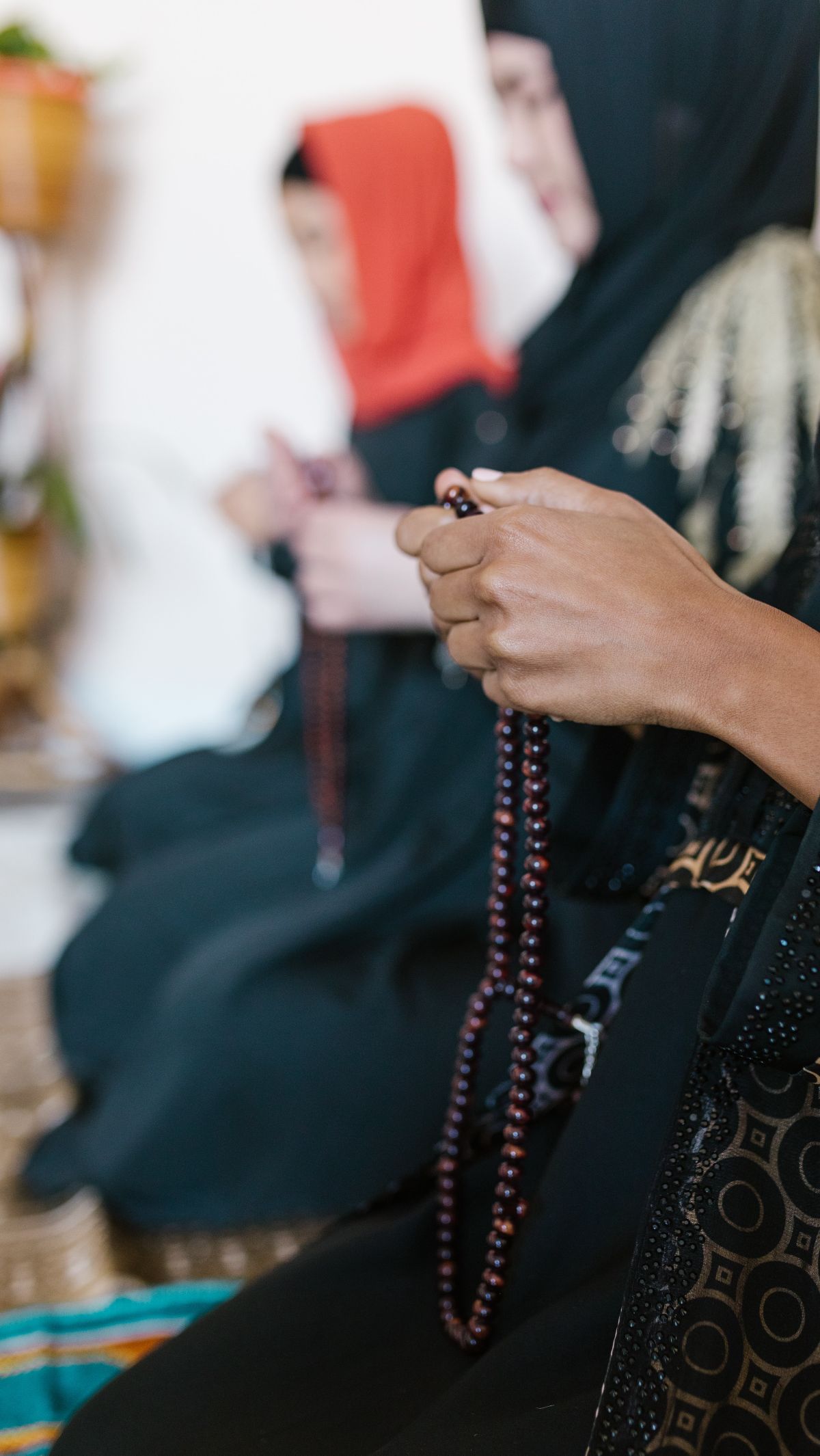 Bacaan Doa Wirid Sesudah Sholat, Lengkap Dalil Haditsnya