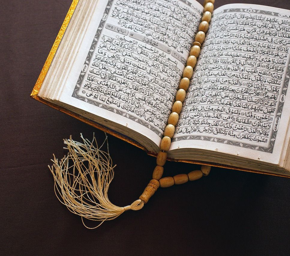 Bacaan Doa Wirid Sesudah Sholat, Lengkap Dalil Haditsnya