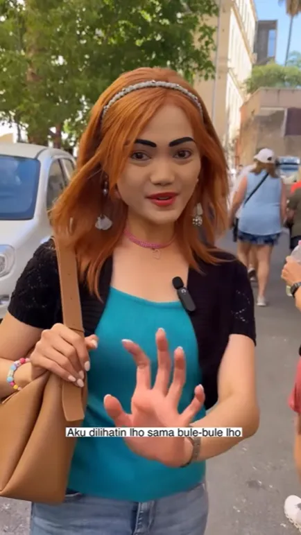 Bikin Malu Suami, Rina Nose Tampil Menor saat Jalan-jalan ke Roma Italia, Soimah sampai Komentar 'Wong Gendheng'