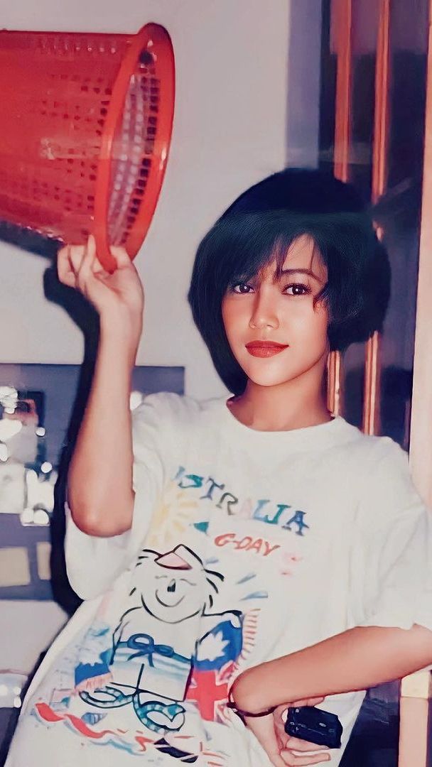 Gadis Cantik di Foto Itu Artis Keturunan Pahlawan, Menikah dengan Pengusaha Tajir Melintir, Bisa Tebak?