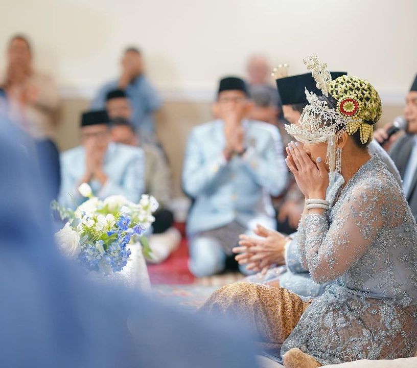 Pesona Putri Sandiaga Uno, Atheera Memakai Kebaya dan Siangko Khas Betawi