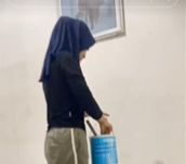Sebelumnya Kelihatan Biasa, Inilah Hasil Makeover Ruang Tamu di Rumah Dinas yang Estetik Abis
