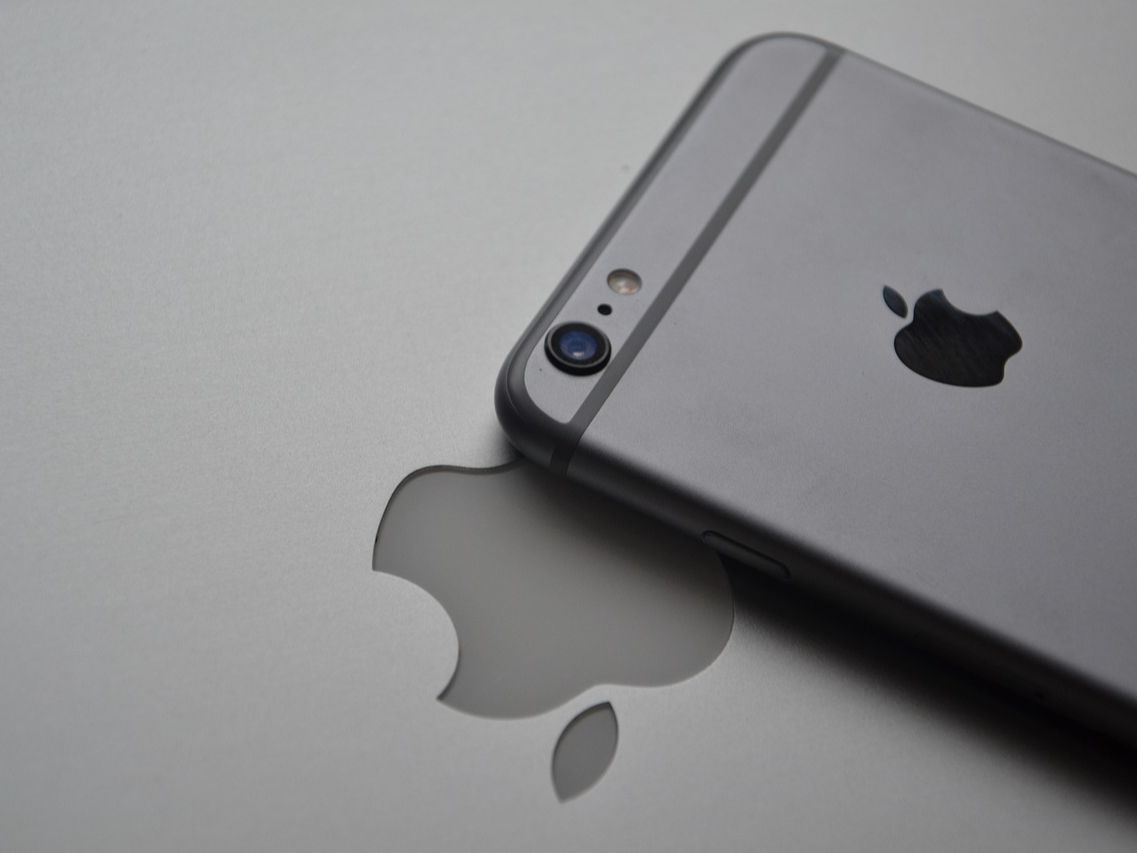 Penjualan iPhone 15 di China Membudak: Antrean Mengular di Toko Resmi, Stok di e-Commerce Ludes 1 Menit