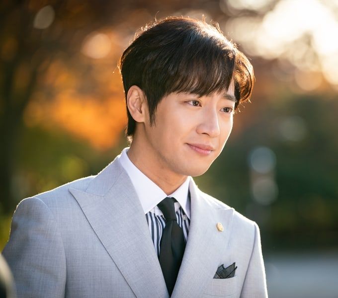 Mesra Dengan Jessi, Lee Sangyeob Ternyata Mau Menikah Dengan Kekasihnya Non-Selebriti Tahun Depan