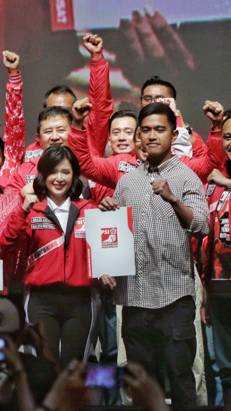Pengumuman Kaesang menjadi ketua umum tercantum dam Surat Keputusan Dewan Pembina yang dibacakan Wakil Ketua Dewan Pembina PSI, Grace Natalie.<br>