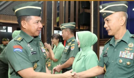 Mayjen TNI R.P. Ivancius Pr. Siagian, (Staf Ahli Bid. Ekonomi Setjen Wantannas)